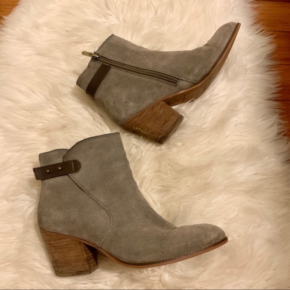 Sam Edelman booties - Picture 2 of 11